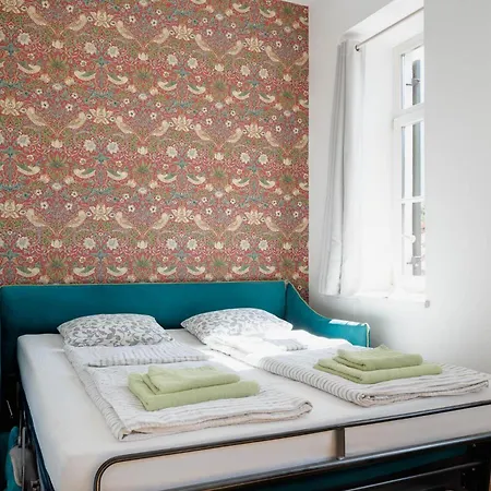 Laurin Guestcard Incl