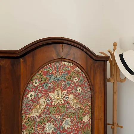 Laurin Guestcard Incl * メラーノ