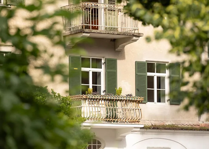 Laurin Guestcard Incl *